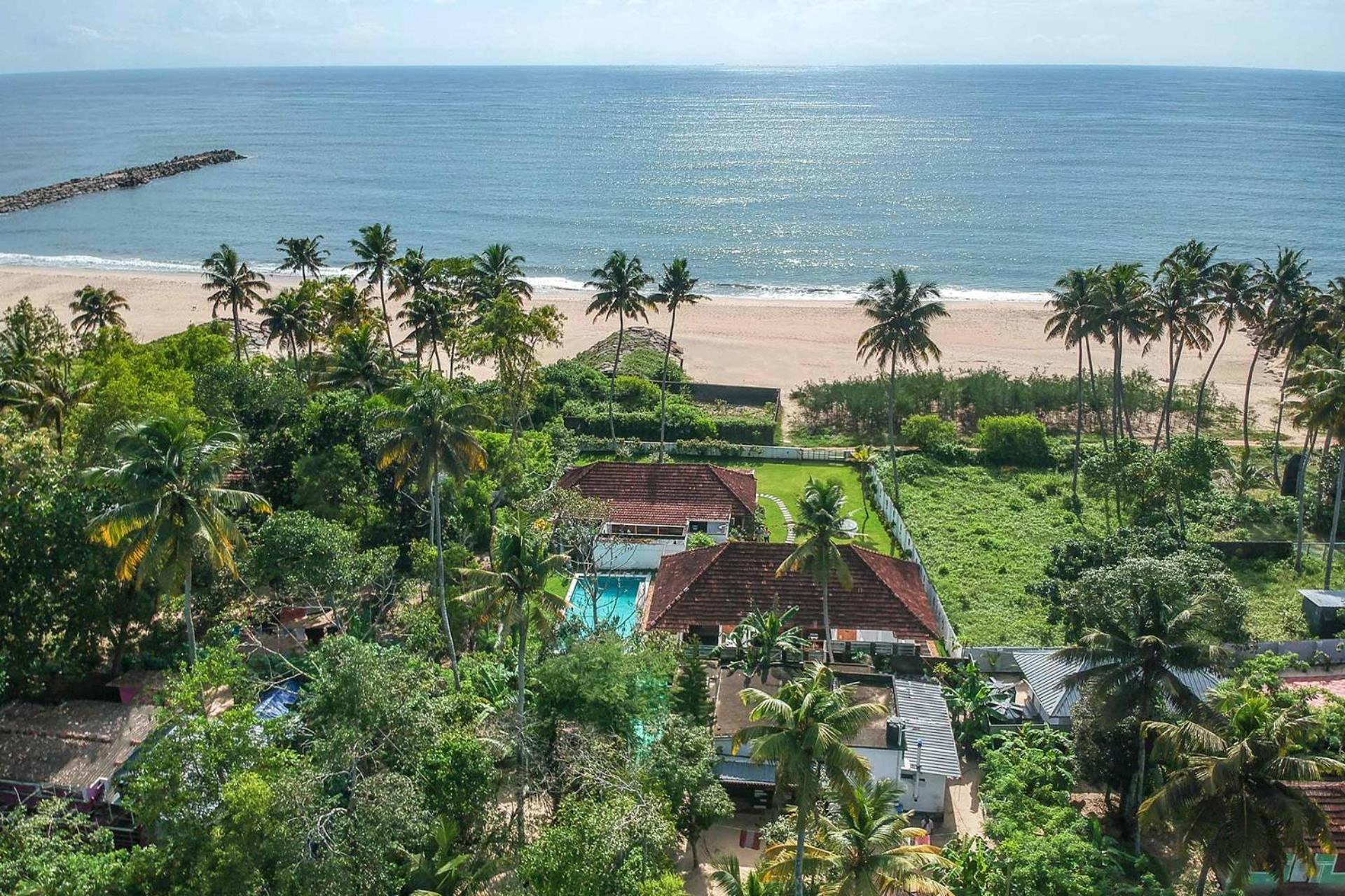 Deshadan'S Tarangi Beach Villas,Marari Mararikulam Exterior photo