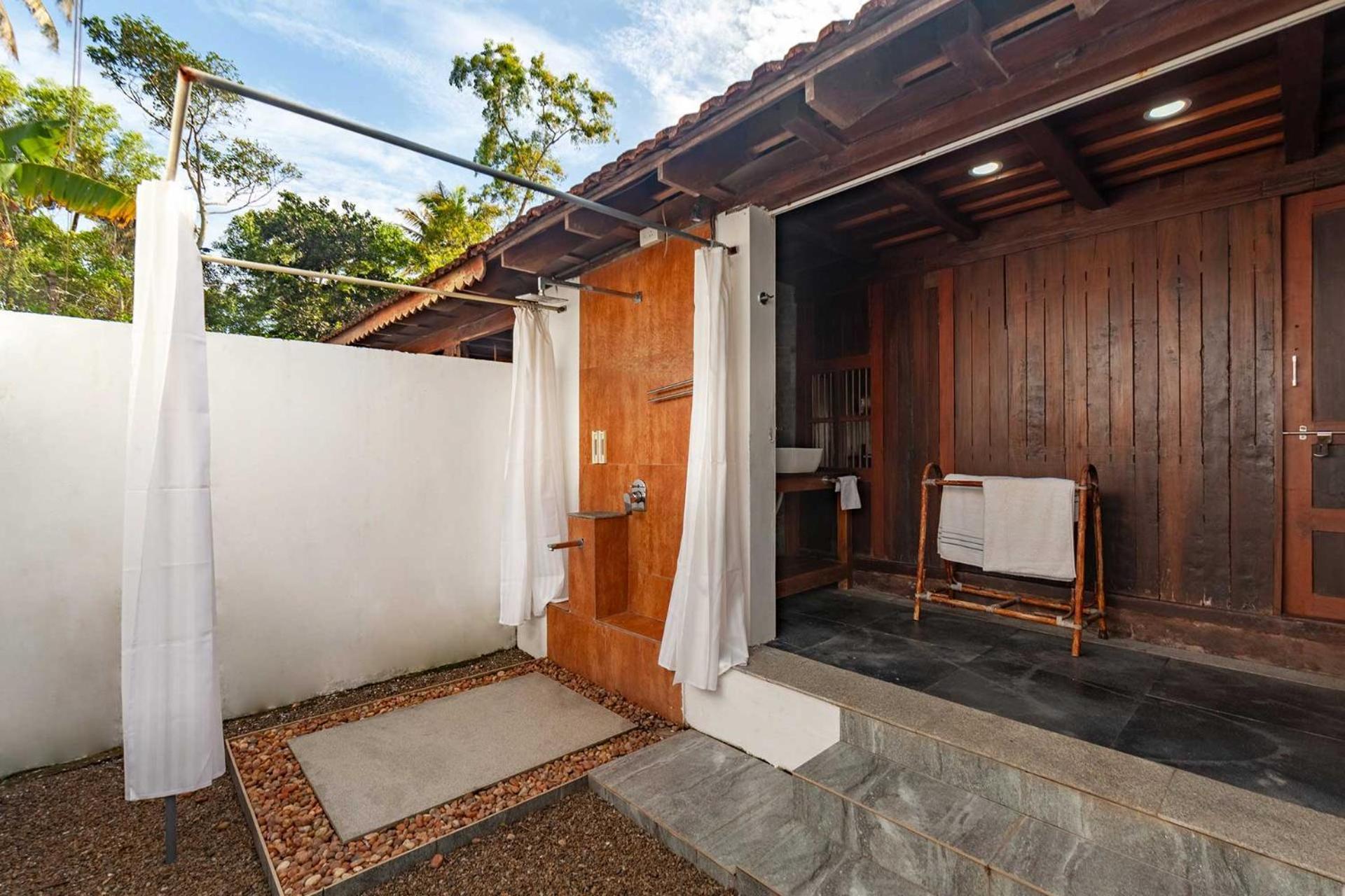 Deshadan'S Tarangi Beach Villas,Marari Mararikulam Exterior photo