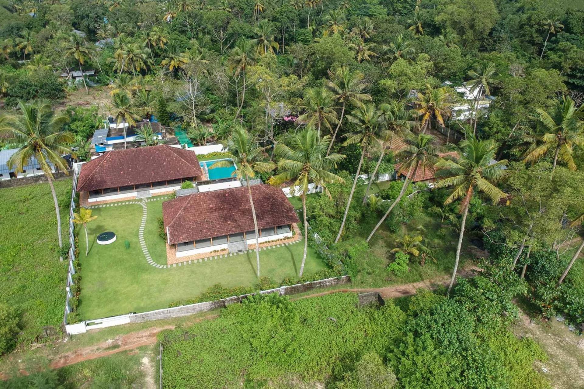 Deshadan'S Tarangi Beach Villas,Marari Mararikulam Exterior photo